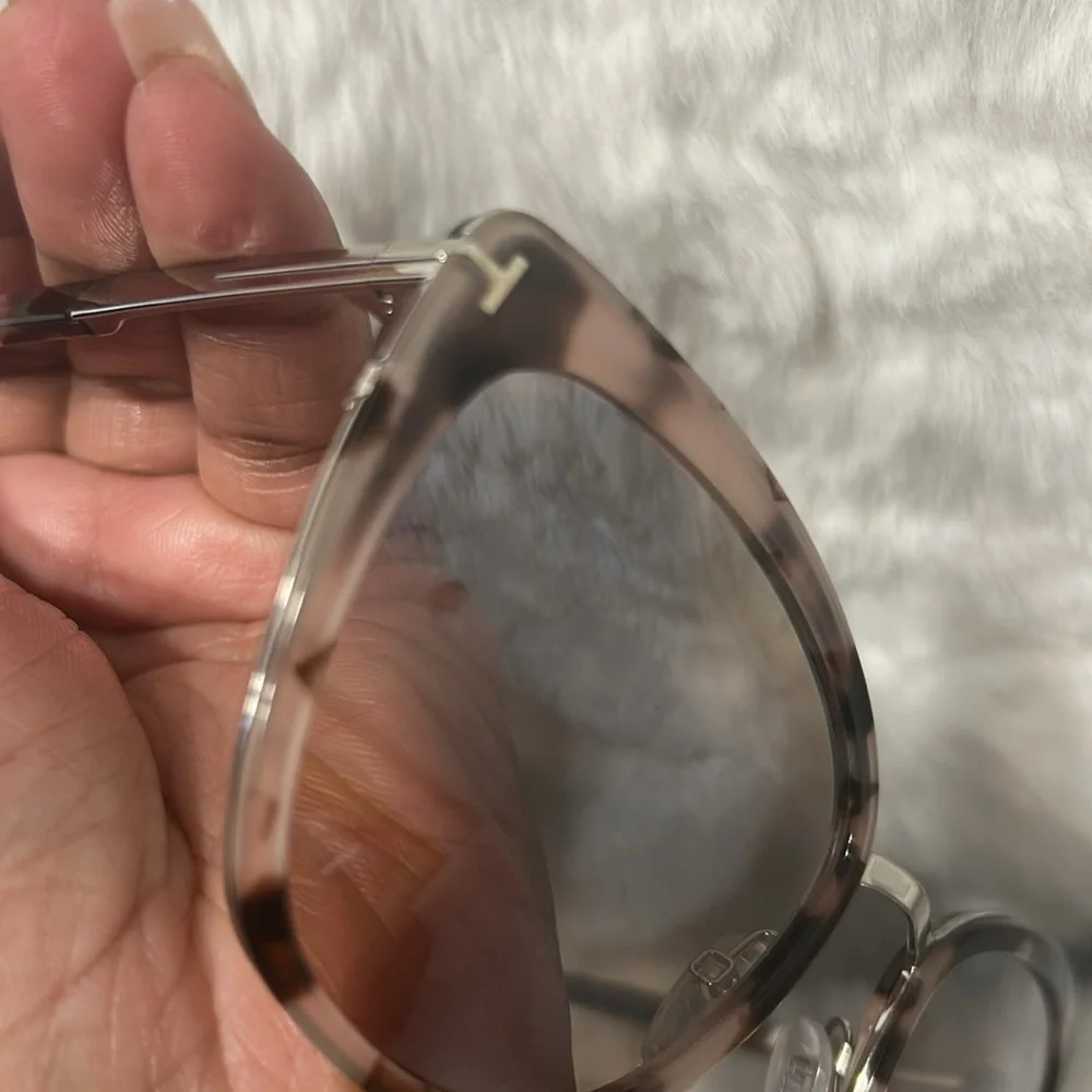 Tom Ford Cat-Eye Sunglasses‎